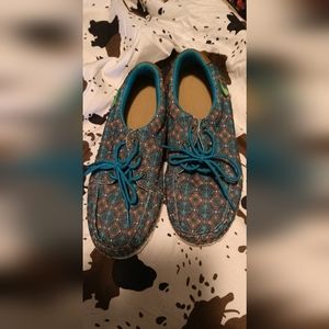 Twisted X woman’s shoes